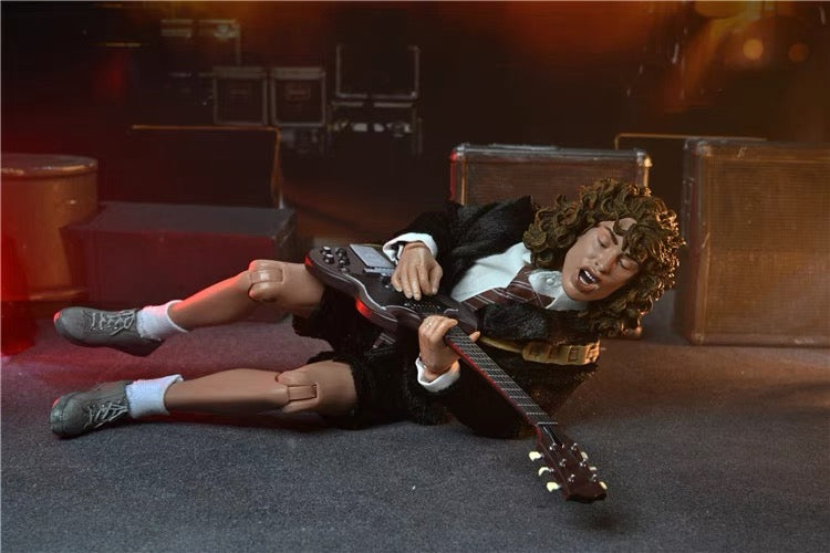 Estátua Action Figure ACDC Highway to Hell - Angus Young e Bon Scott