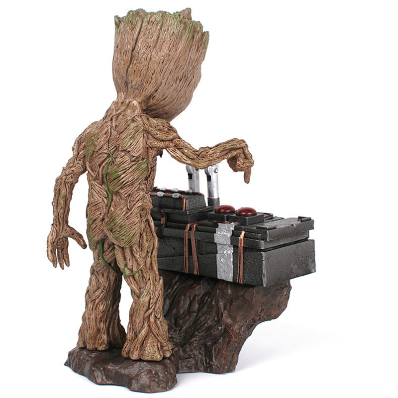 Estátua Action Figure Groot Guardiões da Galáxia em PVC