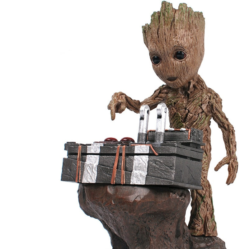 Estátua Action Figure Groot Guardiões da Galáxia em PVC