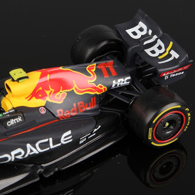 Miniatura Bburago F1 1 43 2022 Red Bull Racing TAG Heuer RB18 1